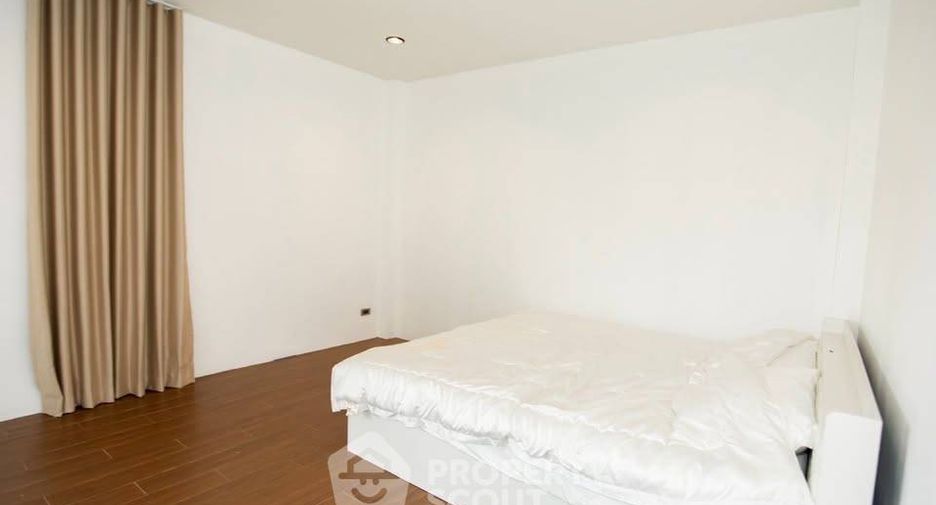 For rent 4 bedrooms house in Bang Lamung, Chonburi