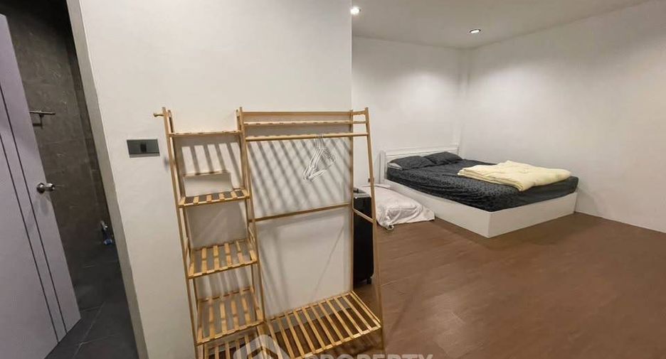 For rent 4 bedrooms house in Bang Lamung, Chonburi