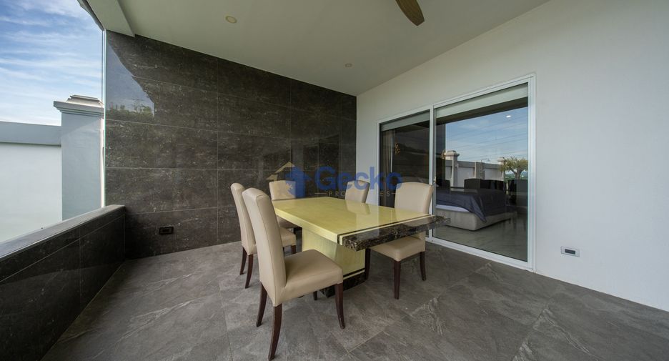 Casa en venta de 4 habitaciones en Bang Lamung, Chonburi