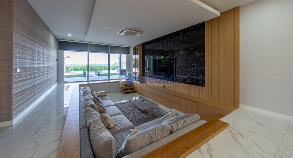 Casa en venta de 4 habitaciones en Bang Lamung, Chonburi