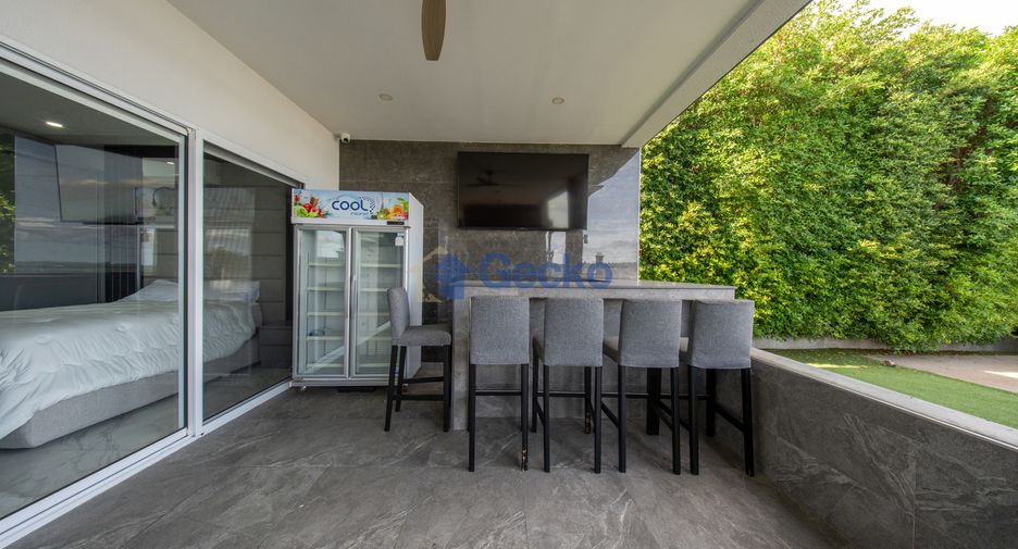 Casa en venta de 4 habitaciones en Bang Lamung, Chonburi