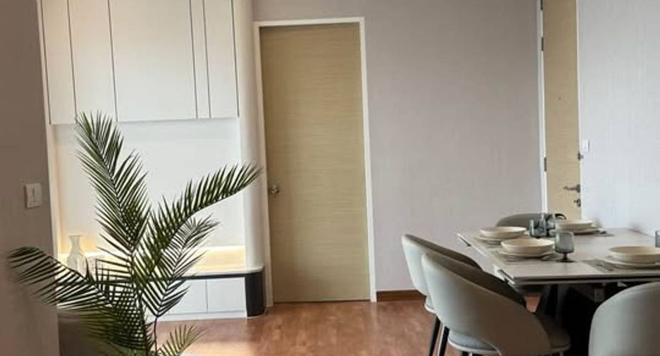 For rent 3 bedrooms condo in Bang Na, Bangkok