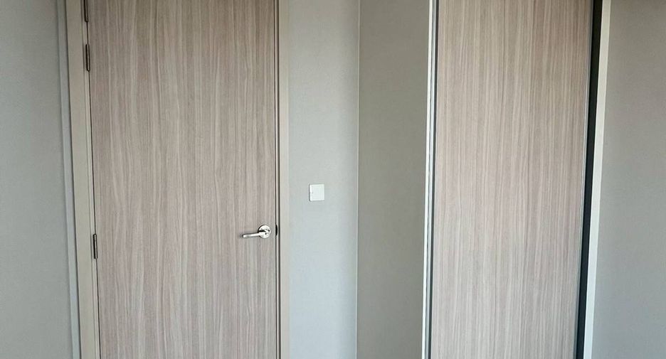 For rent 2 bedrooms condo in Bang Sue, Bangkok