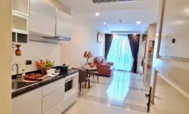 Wohnung zur Miete mit 1 Zimmer in Huai Khwang, Bangkok