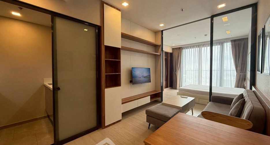 For rent 1 bed condo in Huai Khwang, Bangkok