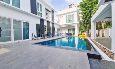 Casa en venta de 5 habitaciones en Jomtien, Pattaya