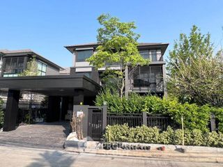 For rent 5 bedrooms house in Suan Luang, Bangkok