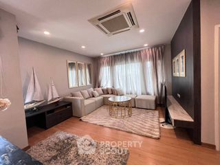 For rent 5 bedrooms house in Suan Luang, Bangkok