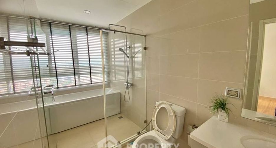For rent 2 ベッドルーム condo in Si Racha, Chonburi