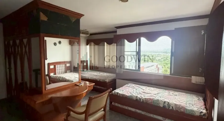 For rent and for sale 3 bedrooms condo in Na Jomtien, Pattaya