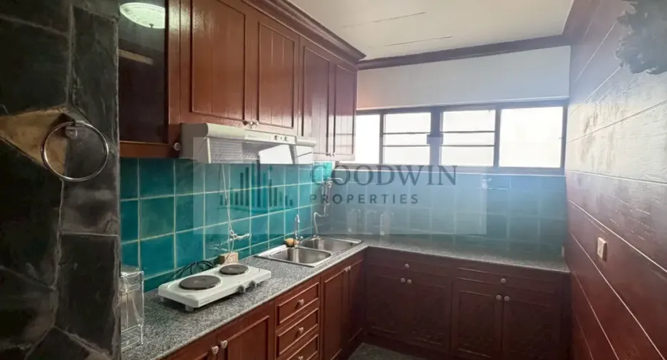 For rent and for sale 3 bedrooms condo in Na Jomtien, Pattaya