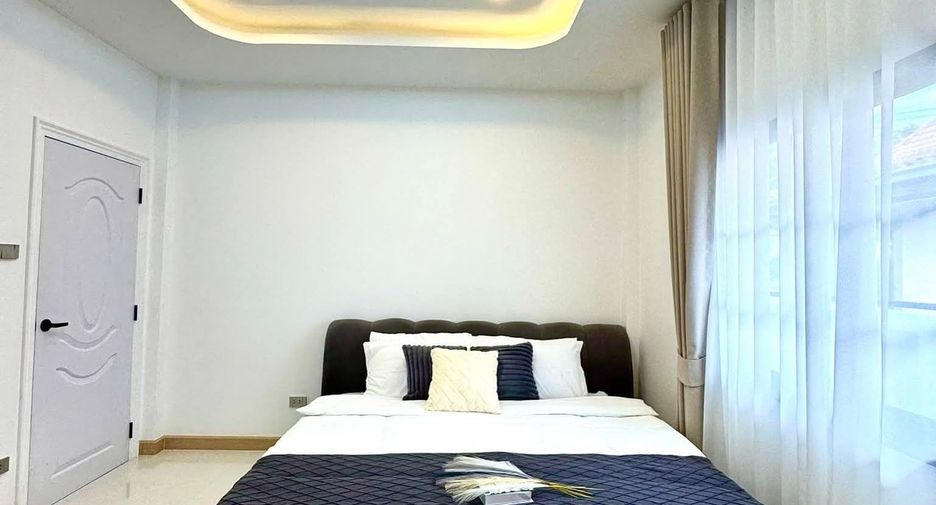 Haus zum Kauf mit 3 Zimmer in Bang Lamung, Chonburi