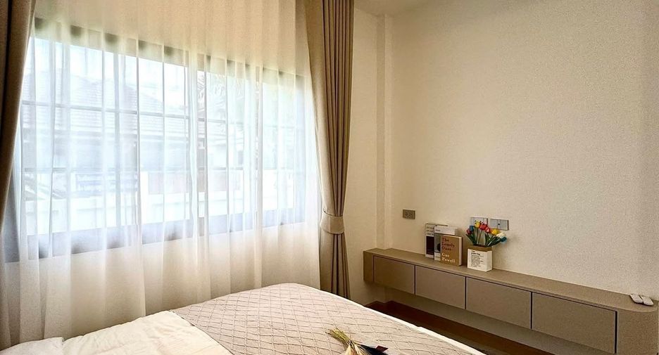 Haus zum Kauf mit 3 Zimmer in Bang Lamung, Chonburi