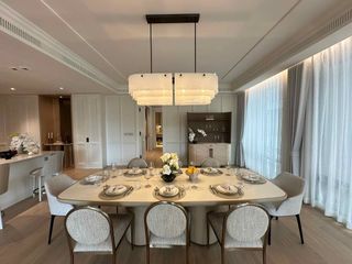 For sale 3 bedrooms condo in Khlong Toei, Bangkok