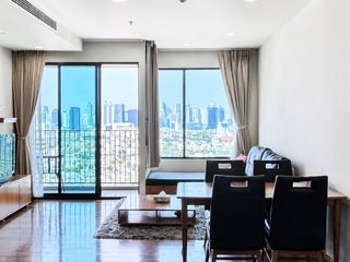 For rent 2 bedrooms condo in Yan Nawa, Bangkok