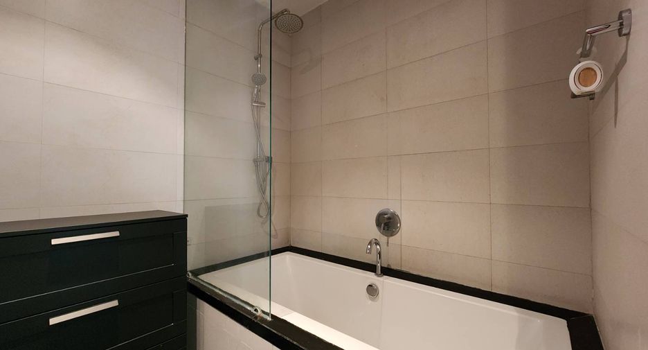 Wohnung zur Miete mit 1 Zimmer in Watthana, Bangkok