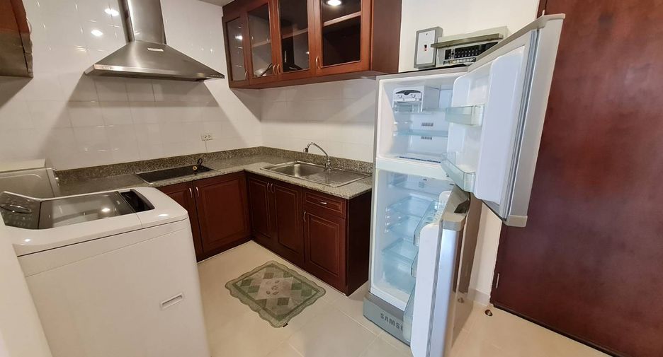 Wohnung zur Miete mit 2 Zimmer in Khlong Toei, Bangkok