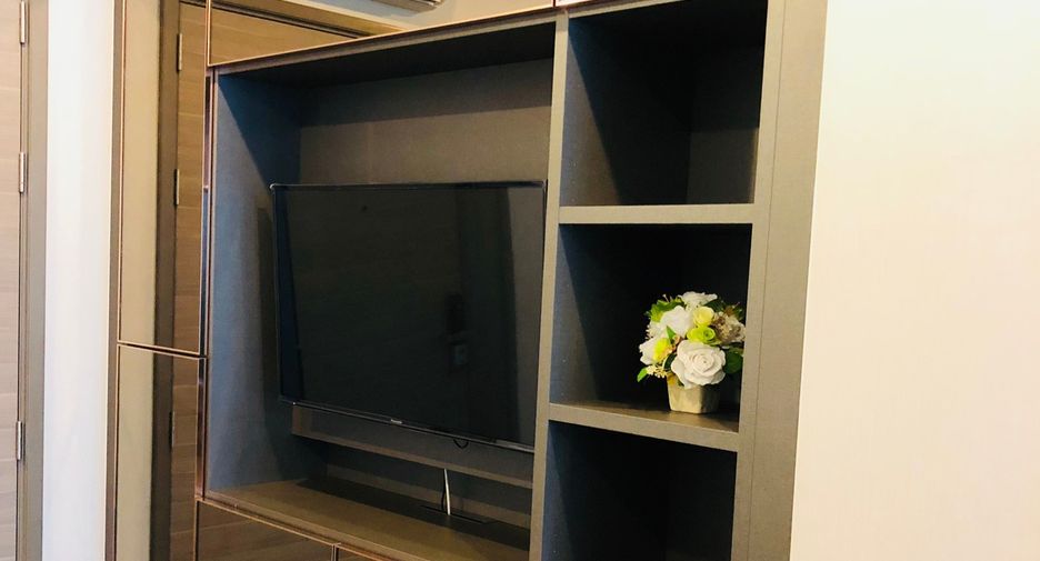 For rent 1 bed condo in Khlong Toei, Bangkok