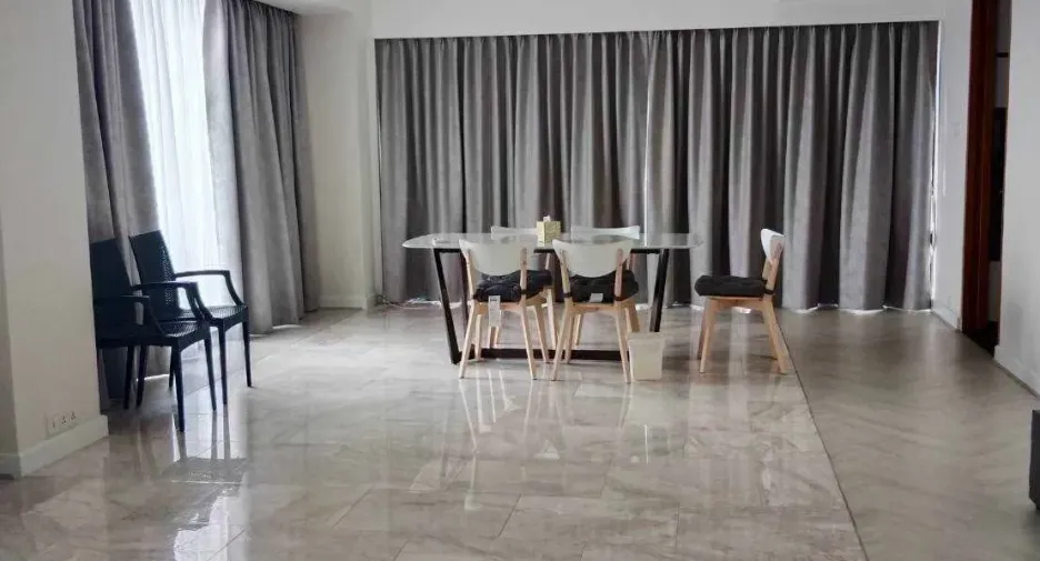 Wohnung zur Miete mit 3 Zimmer in Sathon, Bangkok