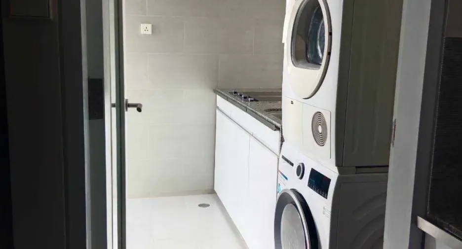 Wohnung zur Miete mit 3 Zimmer in Sathon, Bangkok