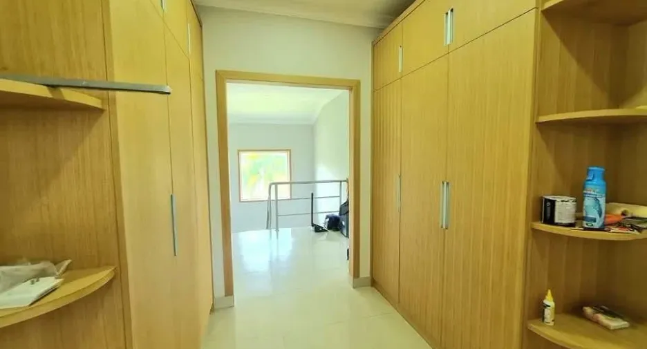 Villa zum Kauf mit 4 Zimmer in Bang Saray, Pattaya