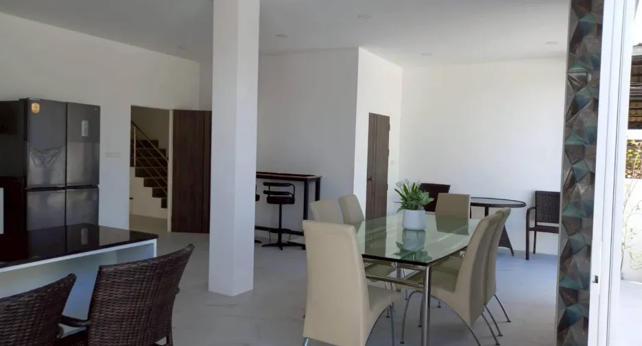 Villa zum Kauf mit 4 Zimmer in Bang Saray, Pattaya