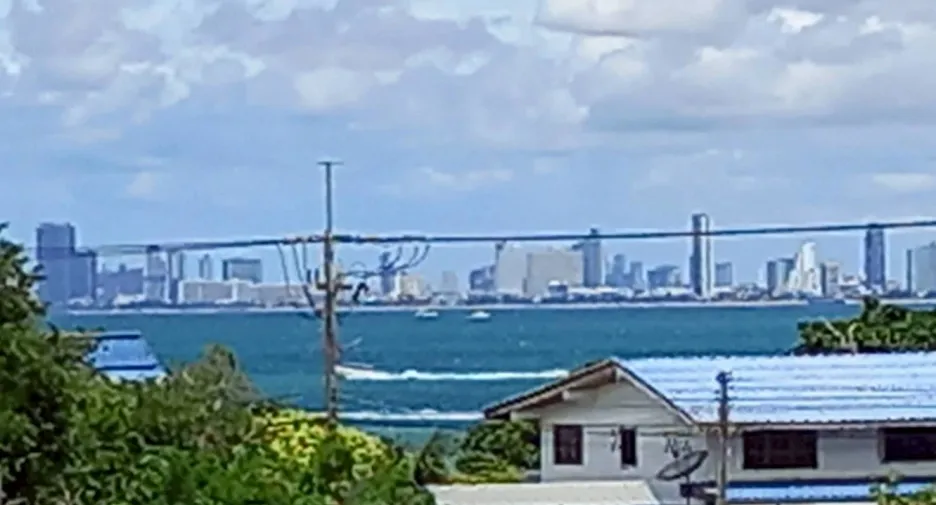 Villa zum Kauf mit 4 Zimmer in Bang Saray, Pattaya
