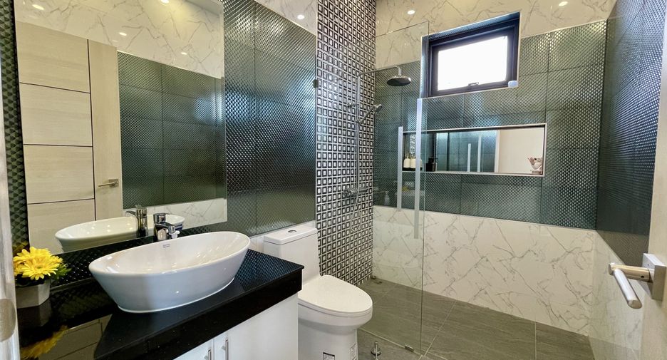 For rent 3 bedrooms villa in Hua Hin, Prachuap Khiri Khan