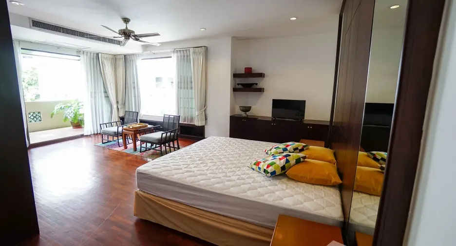 Apartamento en alquiler de 3 habitaciones en Watthana, Bangkok