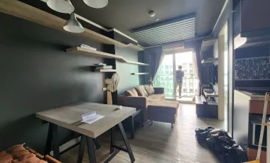 À vendre 1 chambre condo à Huai Khwang, Bangkok