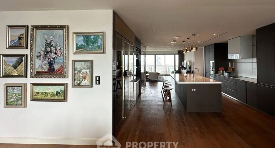 Wohnung zum Kauf mit 3 Zimmer in Pathum Wan, Bangkok