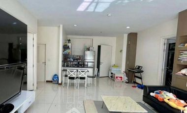 Condo en venta de 2 habitaciones en Bang Kapi, Bangkok