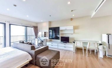 For rent and for sale 1 bed condo in Khlong Toei, Bangkok