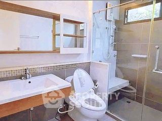出租 4 卧室 独立屋 在 Sai Mai, 曼谷