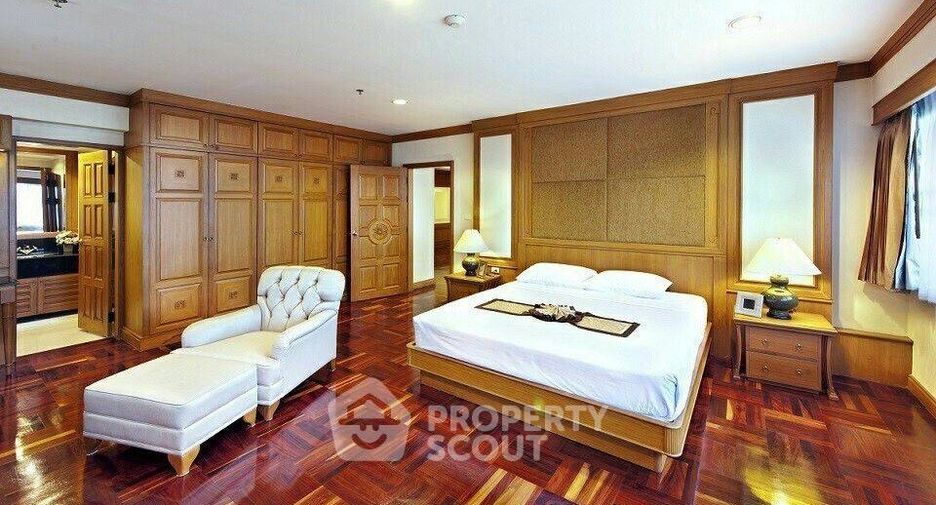 Apartamento en alquiler de 4 habitaciones en Khlong Toei, Bangkok