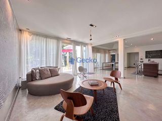 Casa en alquiler de 2 habitaciones en Bang Lamung, Chonburi