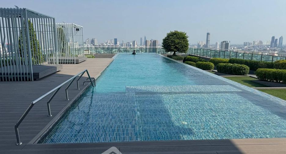 For rent 1 bed condo in Sathon, Bangkok
