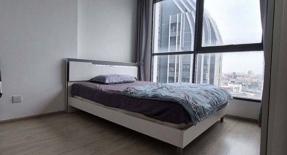 Wohnung zur Miete mit 1 Zimmer in Bang Rak, Bangkok