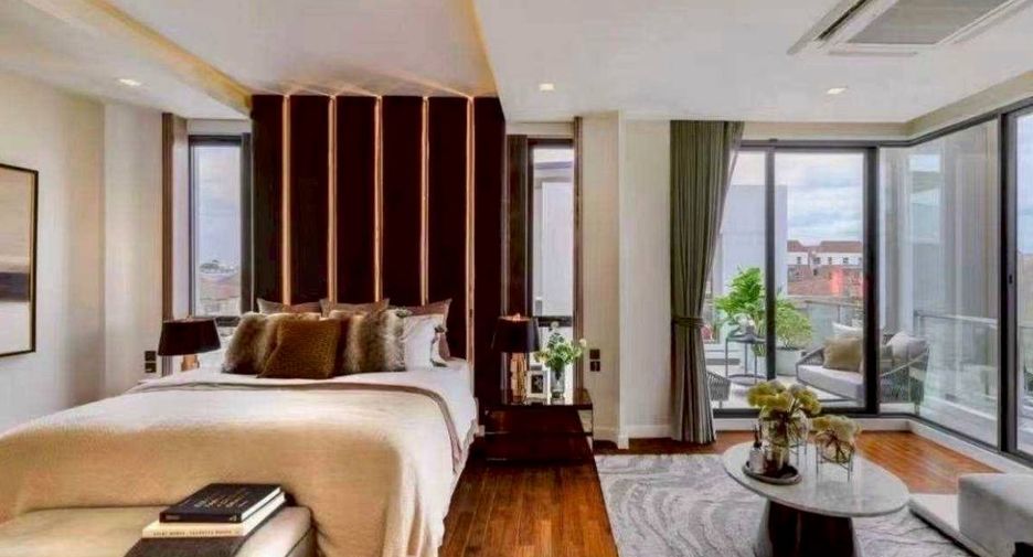 Casa en alquiler de 4 habitaciones en Bang Kapi, Bangkok