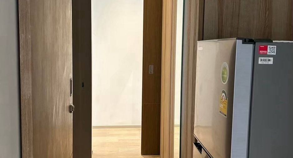Wohnung zur Miete mit 1 Zimmer in Bang Rak, Bangkok