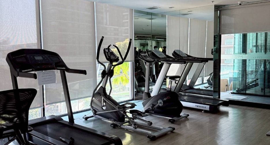 For rent 1 bed condo in Huai Khwang, Bangkok