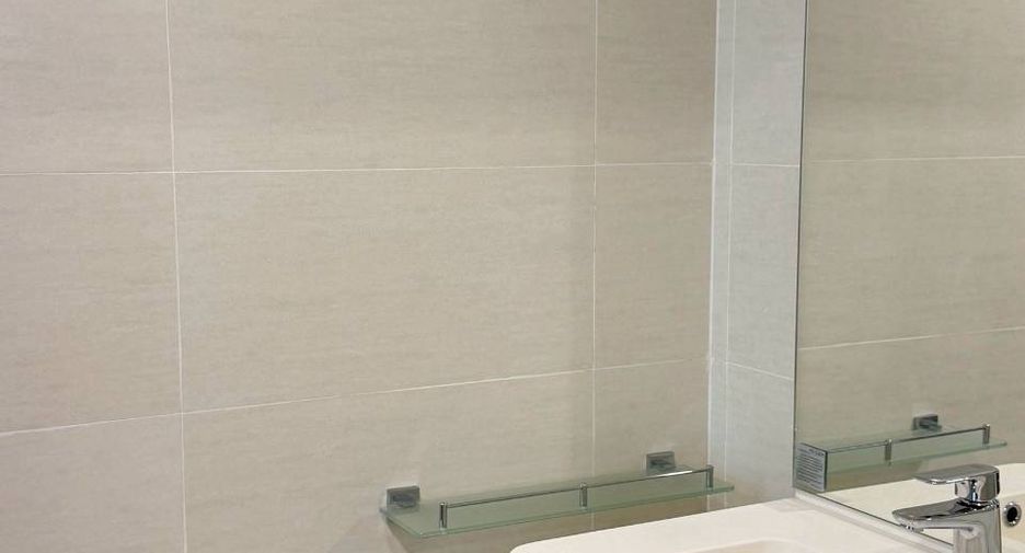 For rent 1 bed condo in Huai Khwang, Bangkok