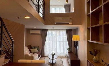 For rent 2 bedrooms condo in Bang Rak, Bangkok