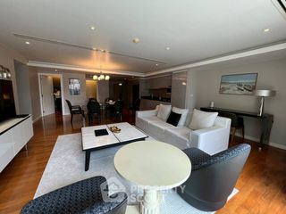 Wohnung zur Miete mit 3 Zimmer in Watthana, Bangkok