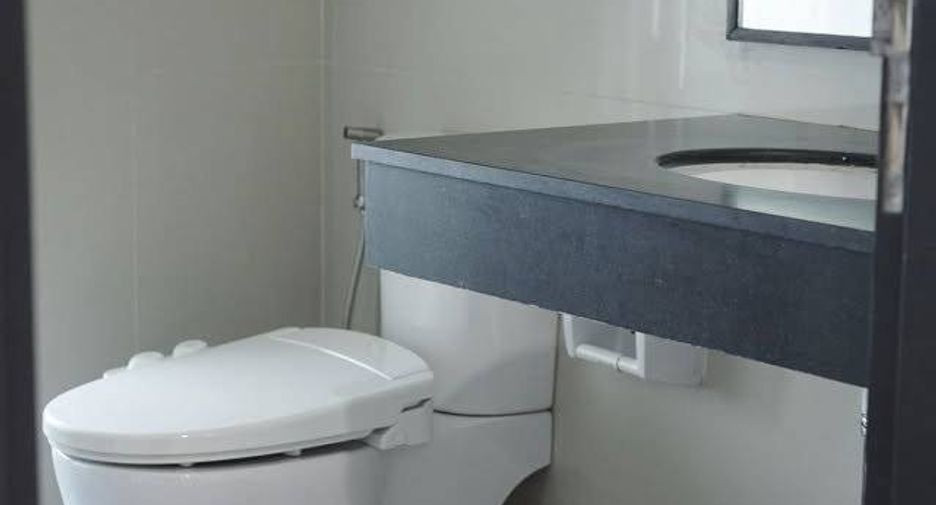Wohnung zur Miete mit 2 Zimmer in Watthana, Bangkok