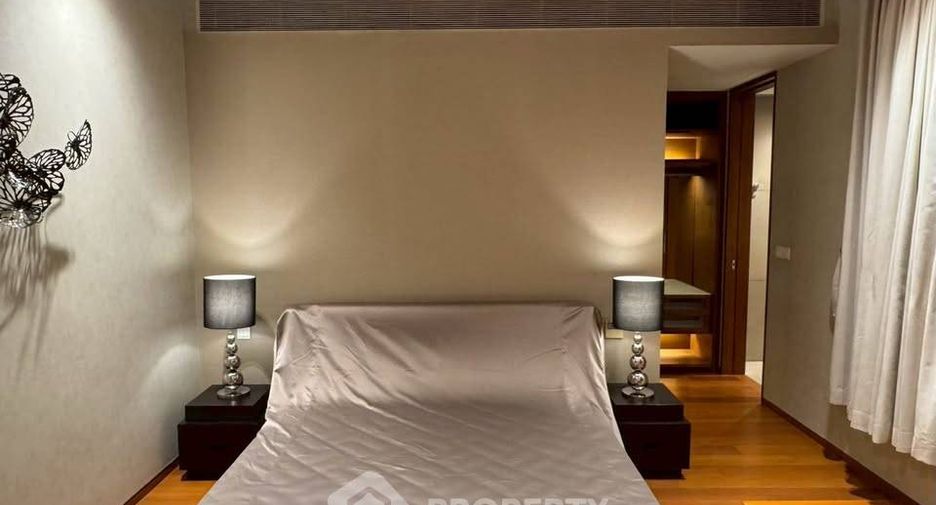 For rent 2 ベッドルーム condo in Sathon, Bangkok