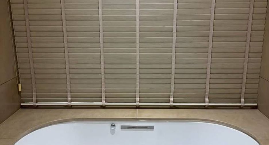 For rent 2 ベッドルーム condo in Sathon, Bangkok
