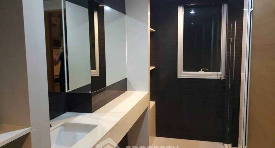 For rent 1 bed condo in Huai Khwang, Bangkok