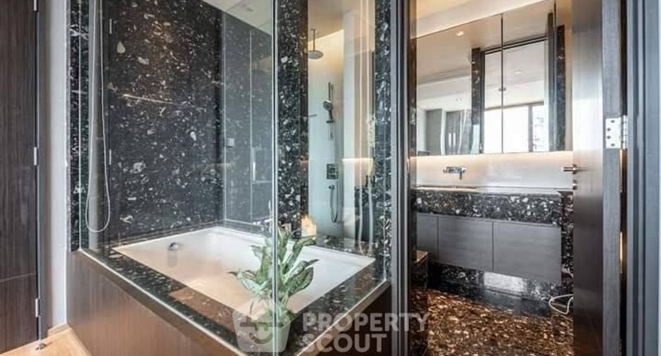 For rent 1 Beds condo in Khlong Toei, Bangkok