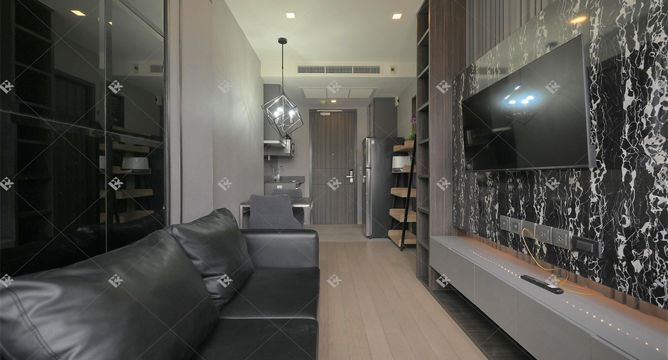 For sale 1 bed condo in Khlong Toei, Bangkok